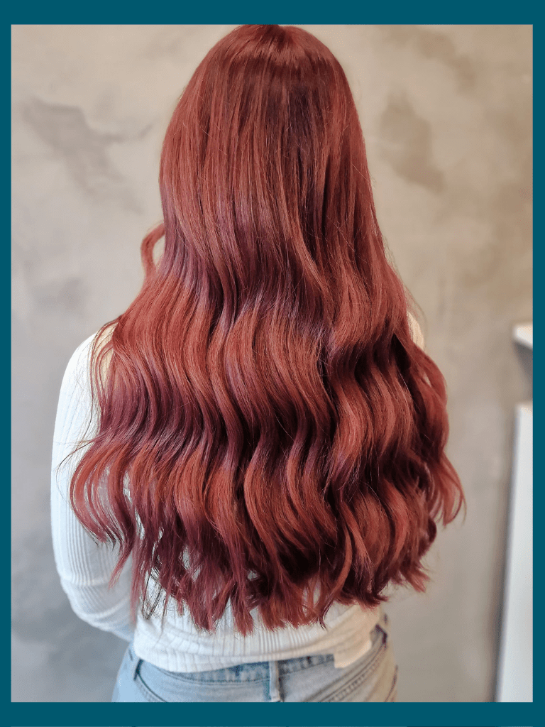 Haarkur Lange rote Haare